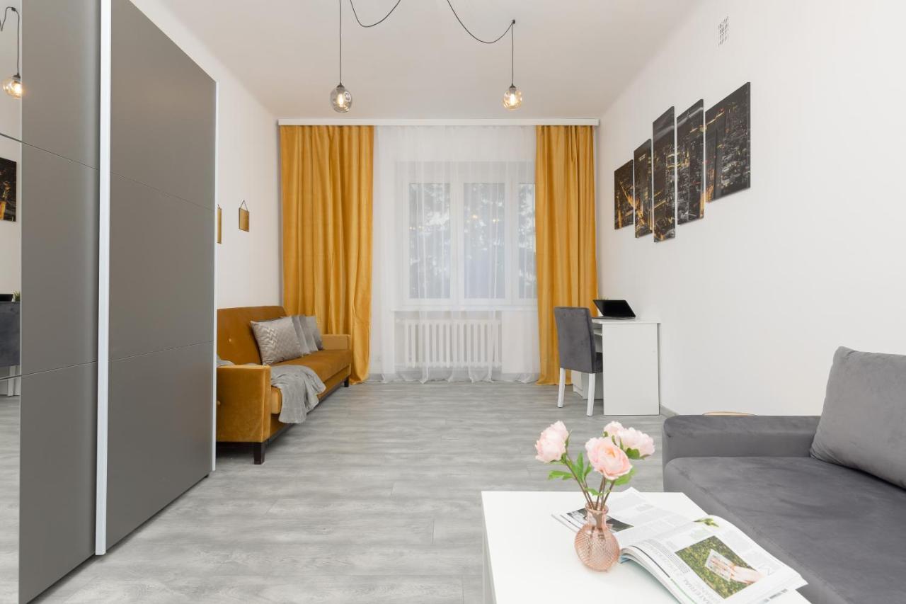 Metro Plac Wilsona Apartments Mickiewicza By Noclegi Renters Varsovia Exterior foto