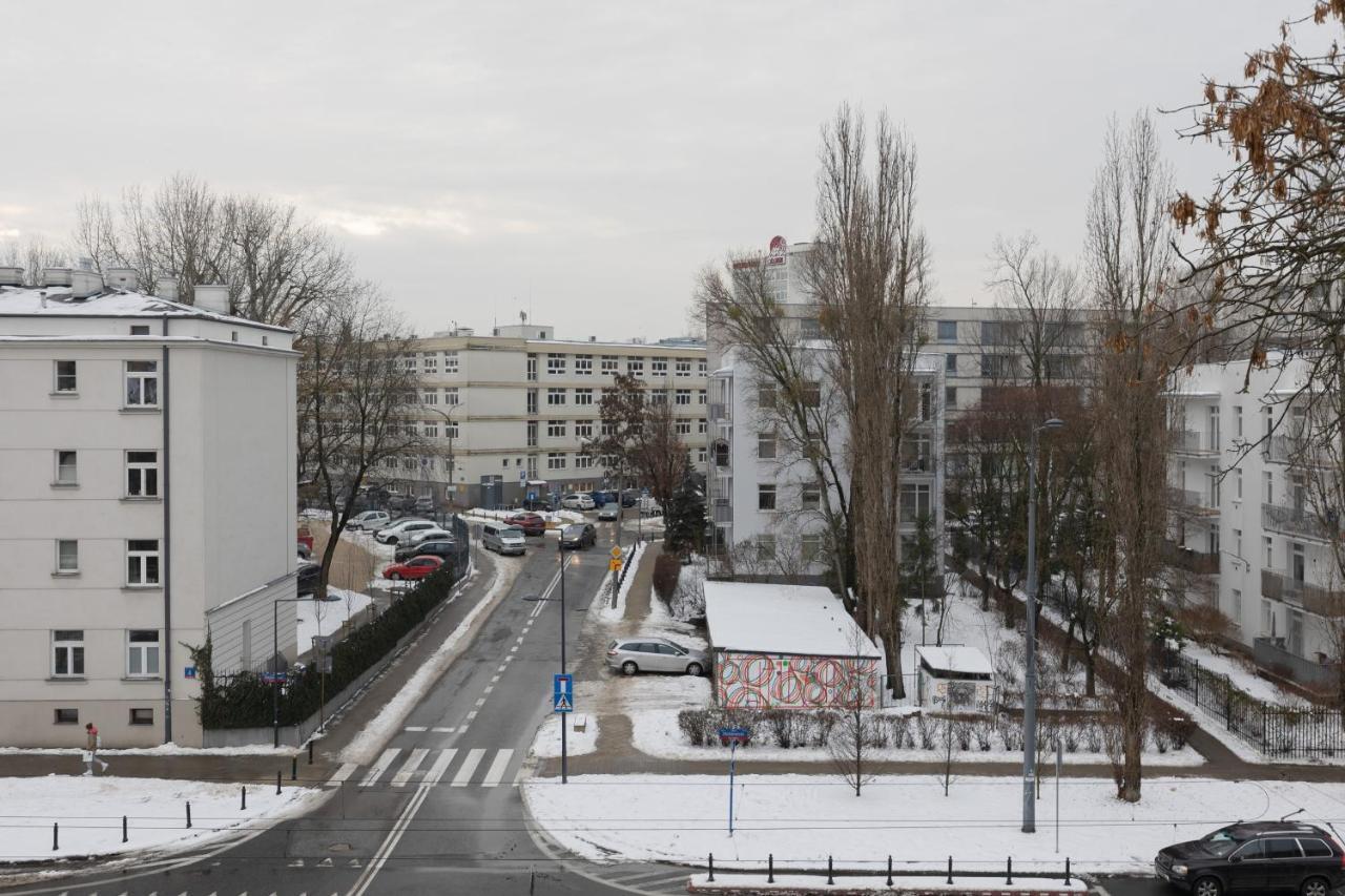 Metro Plac Wilsona Apartments Mickiewicza By Noclegi Renters Varsovia Exterior foto